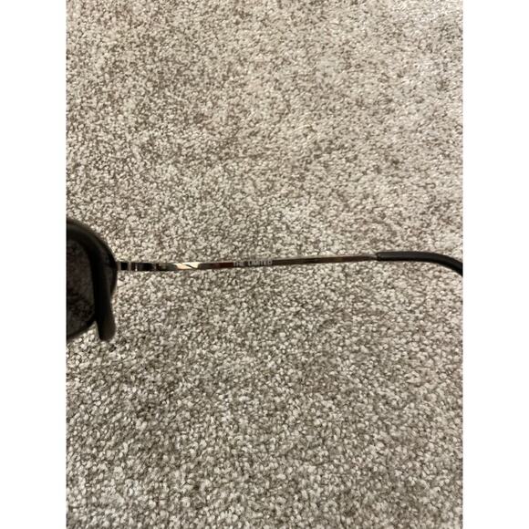 The Limited Vintage Silver Rimmed Round Sunglasses with Dust Bag - Picture 8 of 8